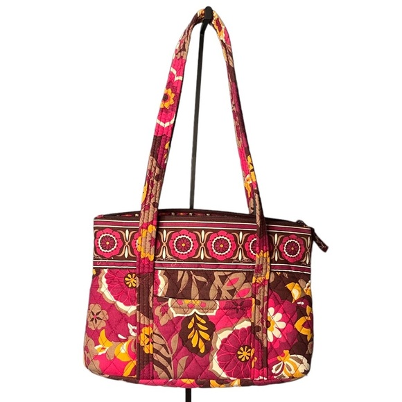 Vera Bradley Handbags - Vera Bradley quilted shoulder bag